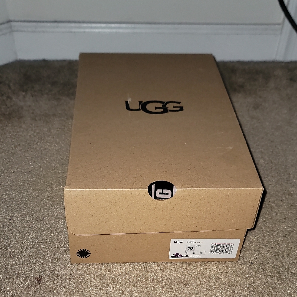 UGG Women's Slippers in Black With Purple And White Accents